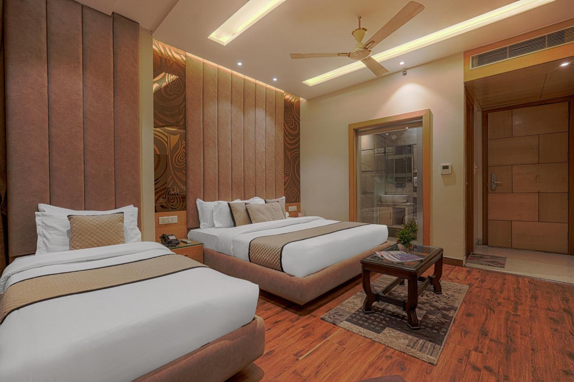 Csjs Inn Hotel Amritsar Extérieur photo