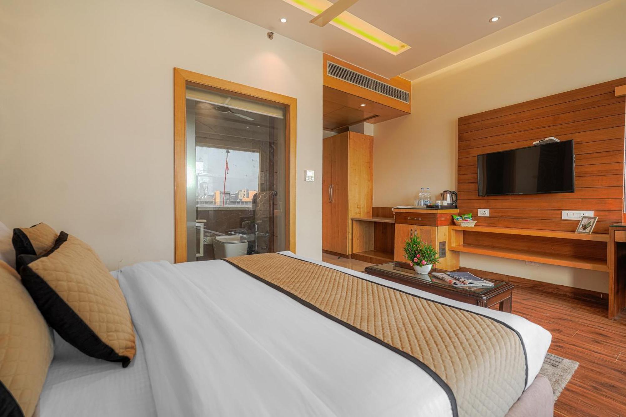 Csjs Inn Hotel Amritsar Extérieur photo