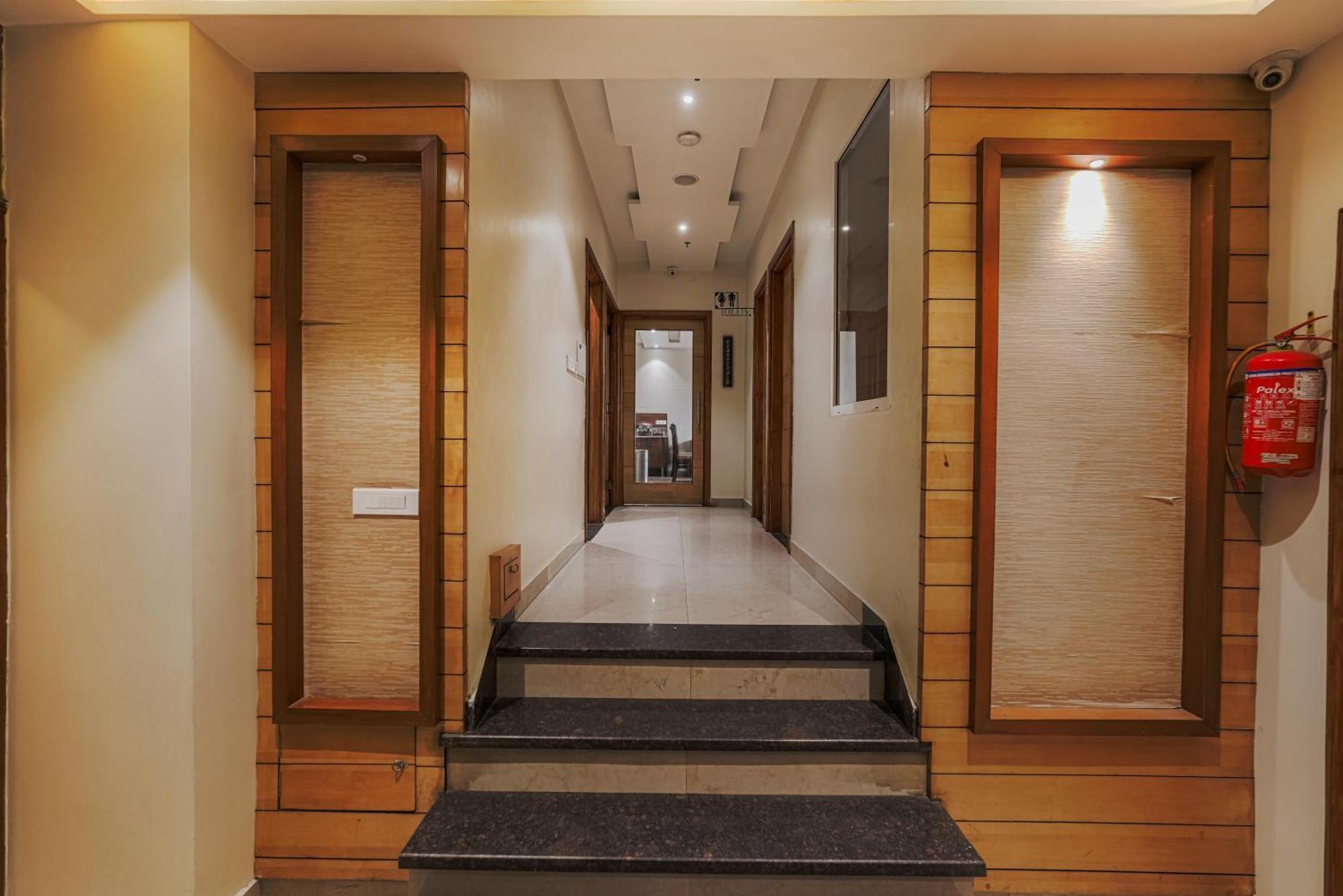 Csjs Inn Hotel Amritsar Extérieur photo